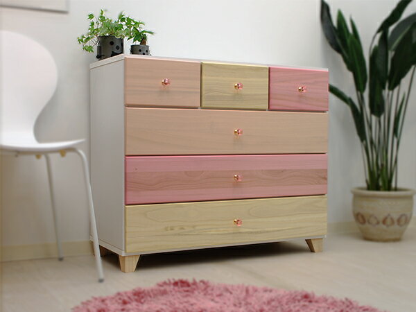 【送料無料】 チェスト タンス 箪笥 洋服ダンス ローチェスト 引き出し 4段 90幅 幅90cm 北欧 桐材 木製 レール付 衣類収納 整理たんす 箪笥 収納家具 ピンク 脚付き 送料無料 おしゃれ かわいい