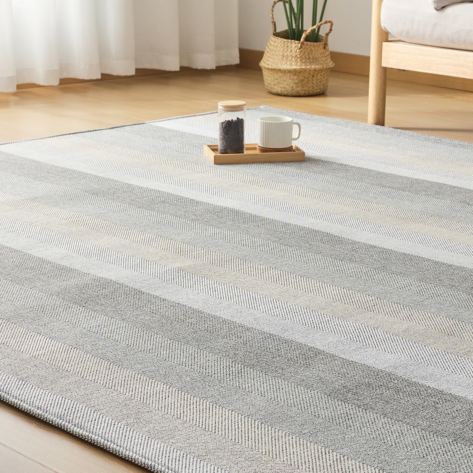 Rakuten - 【送料無料】OIGAE ラグ カーペット 190x240cm 3畳 ラグマット ヘリンボン柄 北欧 じゅうたん 無地調 幾何学模様 床保護 防音 リビング