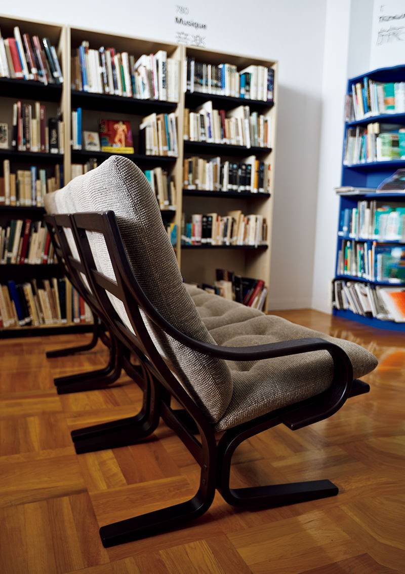 冨士ファニチア 富士ファニチア 冨士ファニチャー 富士ファニチャー ソファ Agio L08670 R/N/L デザイナーズ 名作 収納家具 インテリア家具 リビング収納 木目調 空間演出 インテリア性 便利 シンプルデザイン 幅広タイプ 省スペース A 北欧デザイン おしゃ [3]