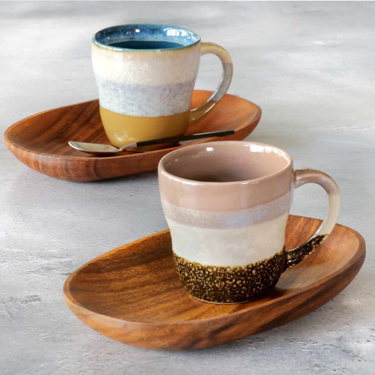 マグカップ 350ml ペア トレー付き グレイズワークス 陶器 木製 （ 食洗機対応 電子レンジ対応 マグ コップ カップ ペアマグカップ 木製トレー付き コーヒーカップ ティーカップ コーヒー 紅茶 お茶 ティータイム 取っ手付き ）【39ショップ】