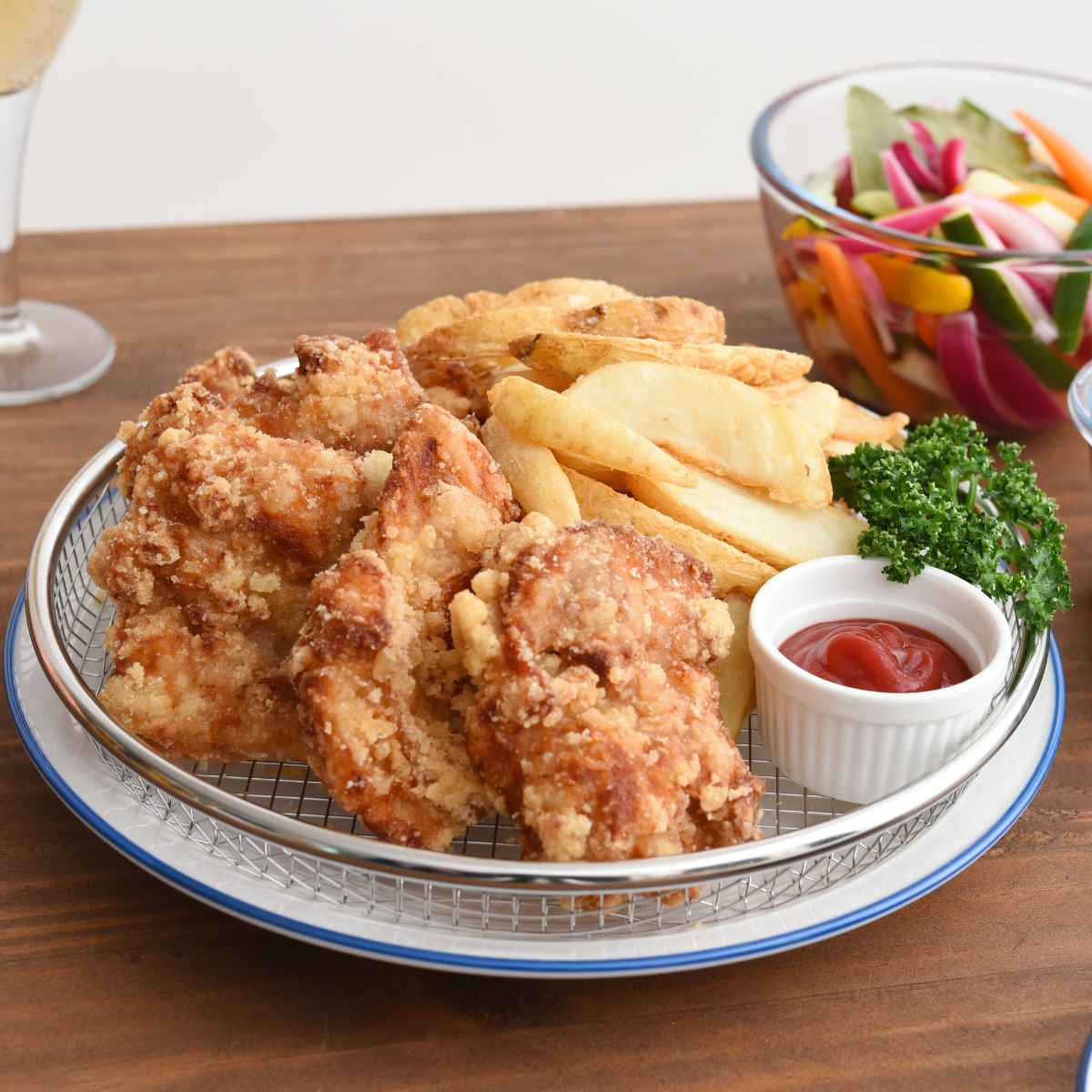 油切り皿 25cm 逸品物創 お皿のざる ステンレス 日本製 （ 盆ザル ざる 水切りざる 丸ざる 浅型ざる 盛..