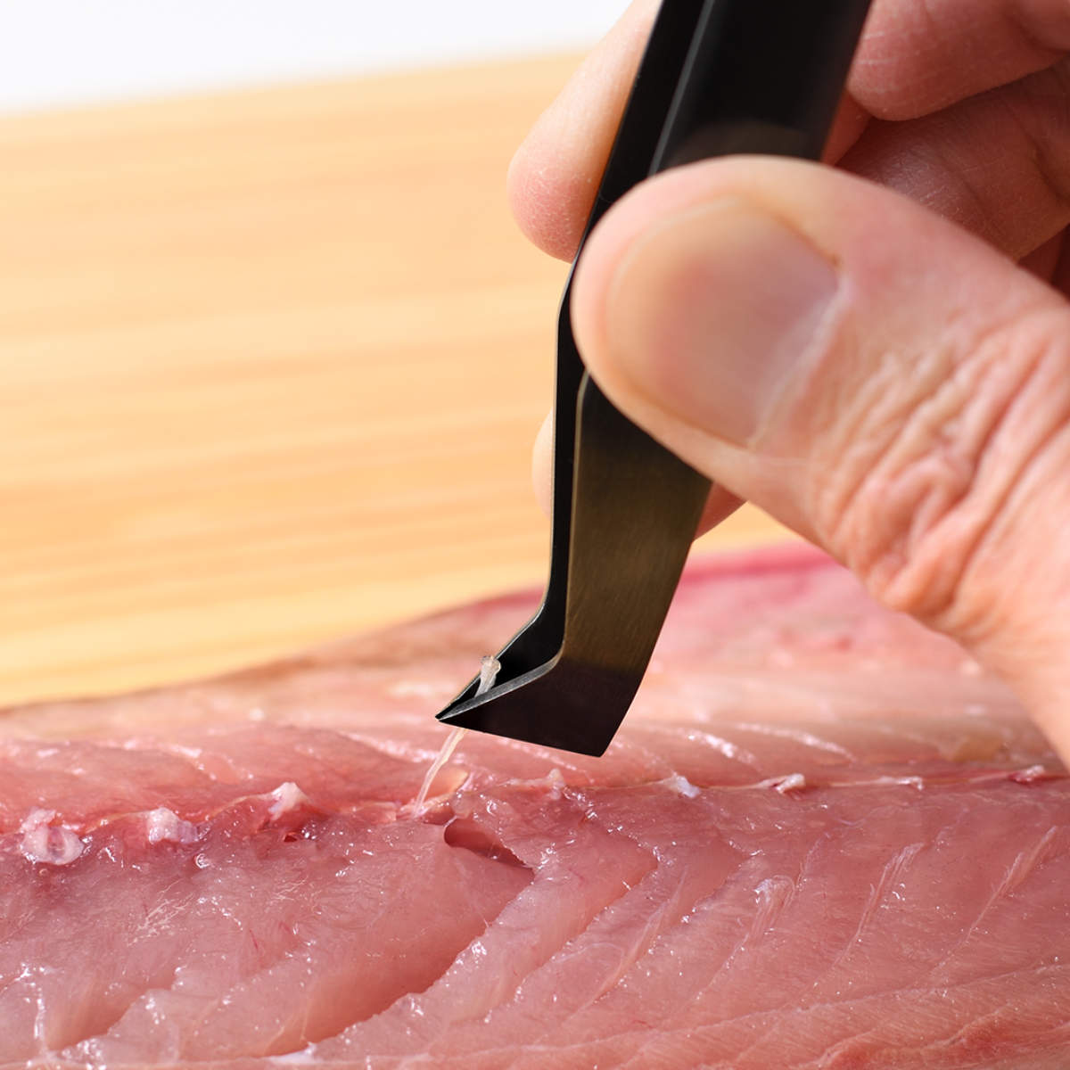 骨抜き 大人の焼魚 魚の骨ぬき 日本製 ( 魚 骨ぬき 骨取り ピンセット 魚の骨 骨抜 下処理 キッチンツール 燕三条 魚料理 おしゃれ ステンレス製 使いや...