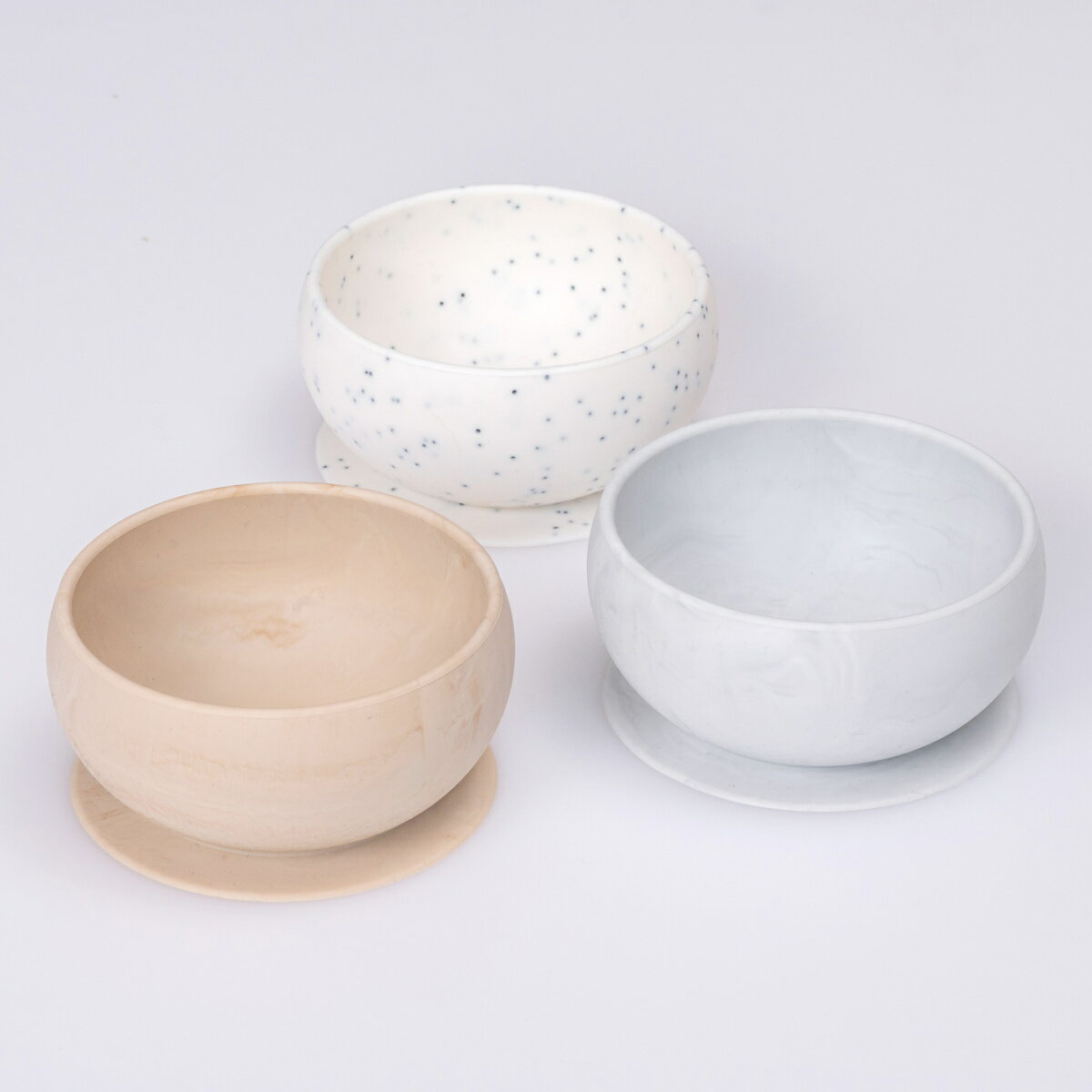 BELLA TUNNO ベビー食器 ひっくり返らない ボール ( ベラトゥーノ 吸盤 シリコン 離乳食 食洗機対応 電子レンジ対応 赤ちゃん 吸盤付き 食器 安...