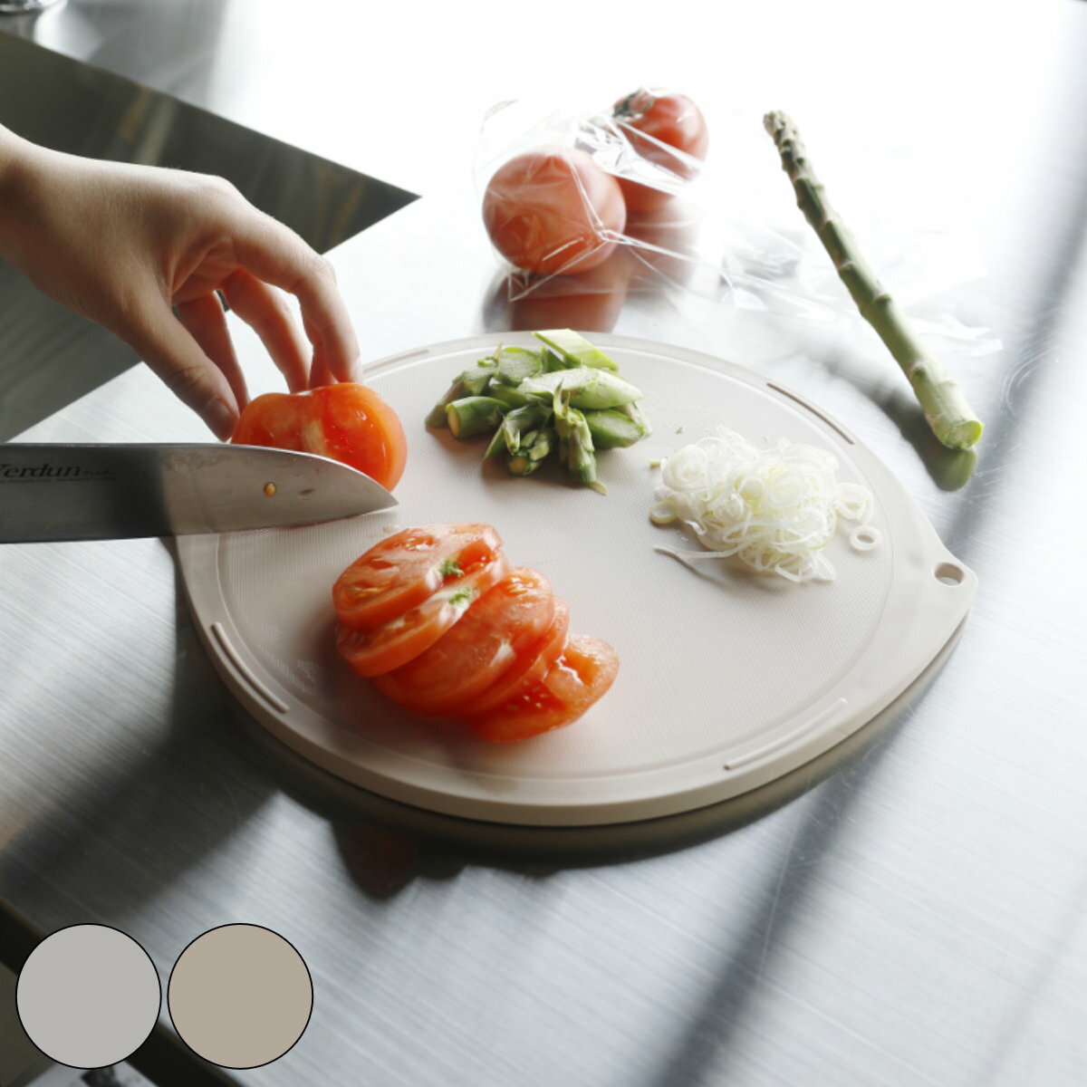丸型まな板 抗菌 atomico 食洗機対応 複数の食材が切りやすいまな板 日本製 （ アトミコ 抗