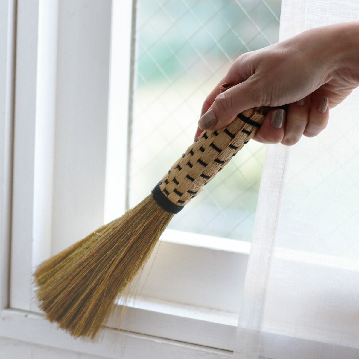 掃除 ほうき 天然素材 タイガーグラス はき掃除 Sサイズ （ 手箒 小ほうき 卓上 い草 ミニ パソコン 下駄箱 サッシ 掃除用品 掃除グッズ 日用品 ）【39ショップ】