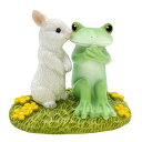 コポー シロウサギのキス カエル 置物 ( Copeau 置き物 コポタロウ かえる 蛙 グッズ マスコット ミニチュア 雑貨 オーナメント インテリア 玄関 飾る かわいい 可愛い オブジェ リビング 卓上 机上 小さい デスク )【39ショップ】