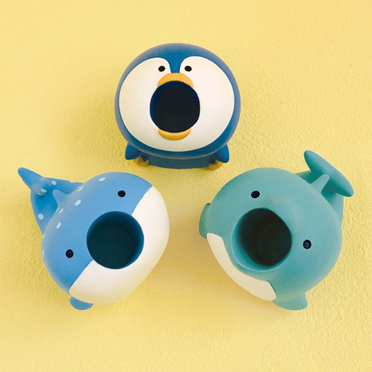 ペンスタンド はらぺこアニマル 水族館 ( ペン立て ペンホルダー 1本 ジンベエザメ イルカ ペンギン かわいい アニマル グッズ 文房具 雑貨 デスク 机 ...