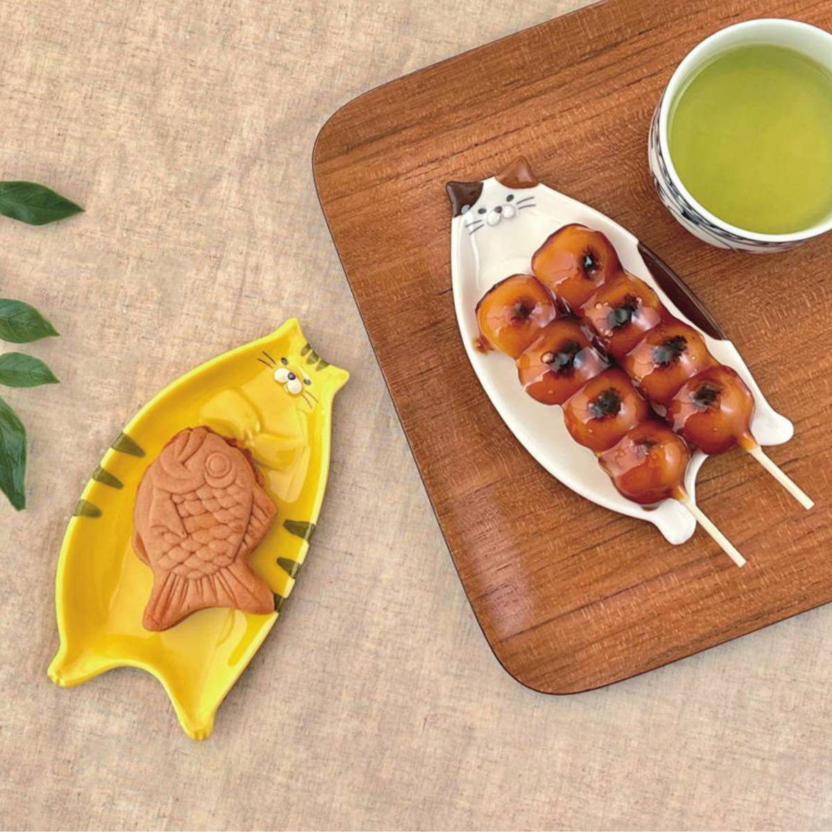 皿 ねこざら （ 8cm プレート お皿 食器 電子レンジ対応 陶器 かわいい おしゃれ 癒し ほっこり ユニーク ）【3980円以上送料無料】