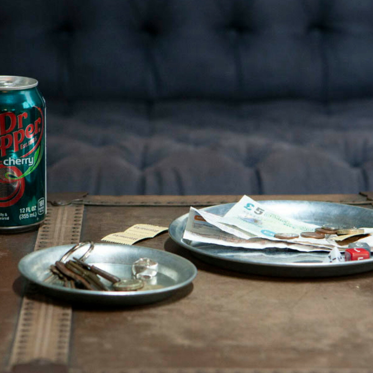 ����ȥ� DULTON ȭ�� ����Хʥ����ɥ饦��ɥȥ졼 M �� �������� ������ ���� ���������Τ� ȭ��ñ�� �ץ졼�� ȭ������ ����� ����ȭ�ѻ� �� ����ȭ�� �� �ݷ� ȭ�ݥå� �������� �ȥ졼 ����С� M������ �ˡ�39����åס�