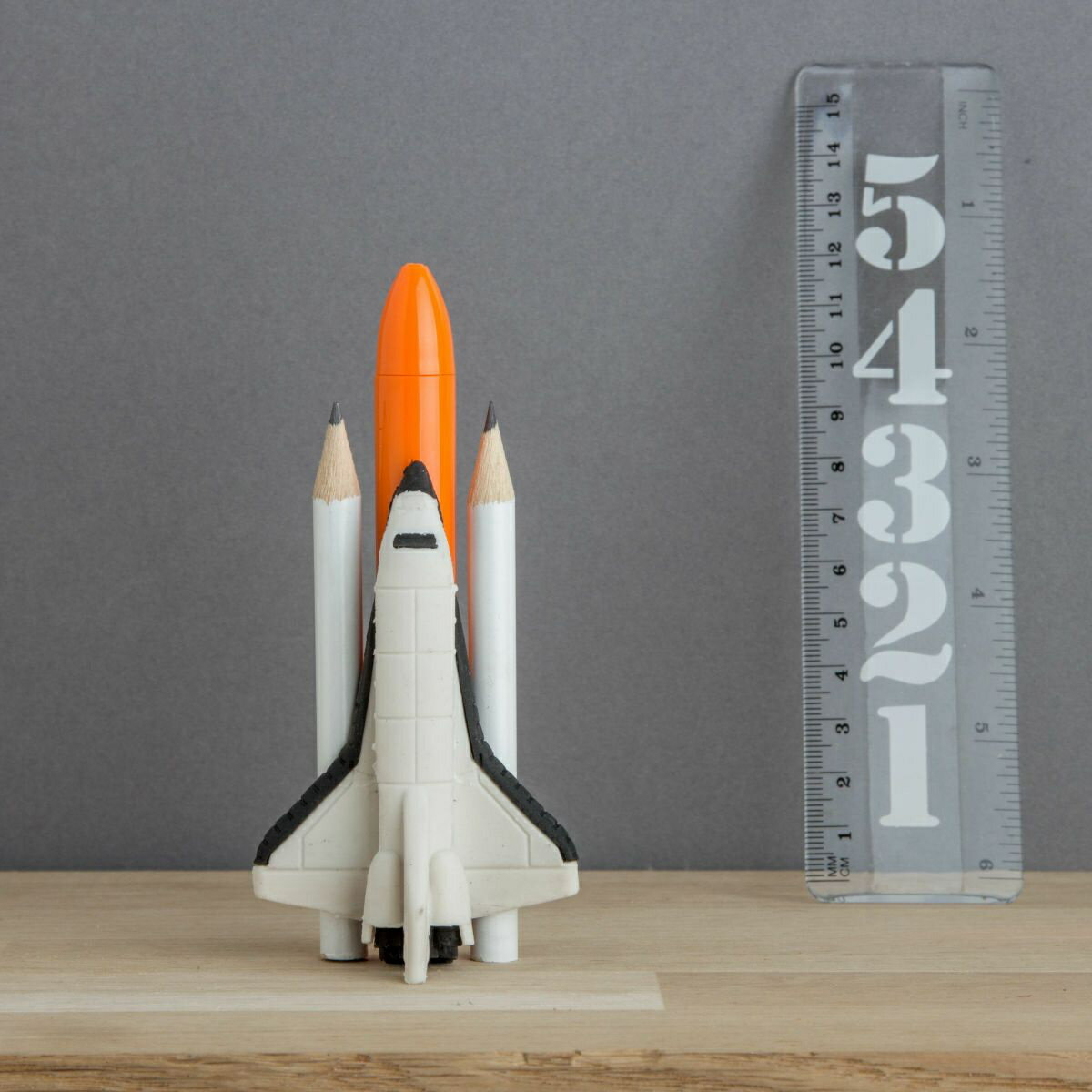 ステーショナリーセット 消しゴム 鉛筆 4色ボールペン 定規 宇宙 （ サックユーケー 文具 文房具 ステーショナリー 筆記用具 かわいい おもしろ 宇宙船 入学祝い 小学校 プレゼント 男の子 女の子 ）【39ショップ】