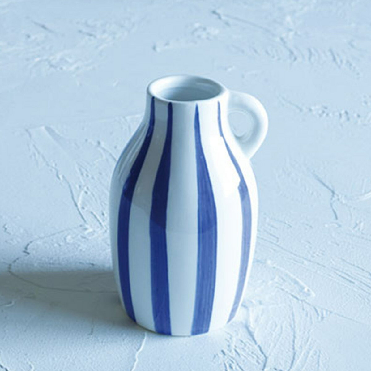 Rakuten - 花瓶 welms Blue Stripe ハンドル ベース （ フラワーベース 花ビン 花びん フラワー 花 飾る 縞模様 ブルー 青 花入れ 陶器 陶器製 シンプル おしゃれ 一輪挿し ライン柄 ）【39ショップ】