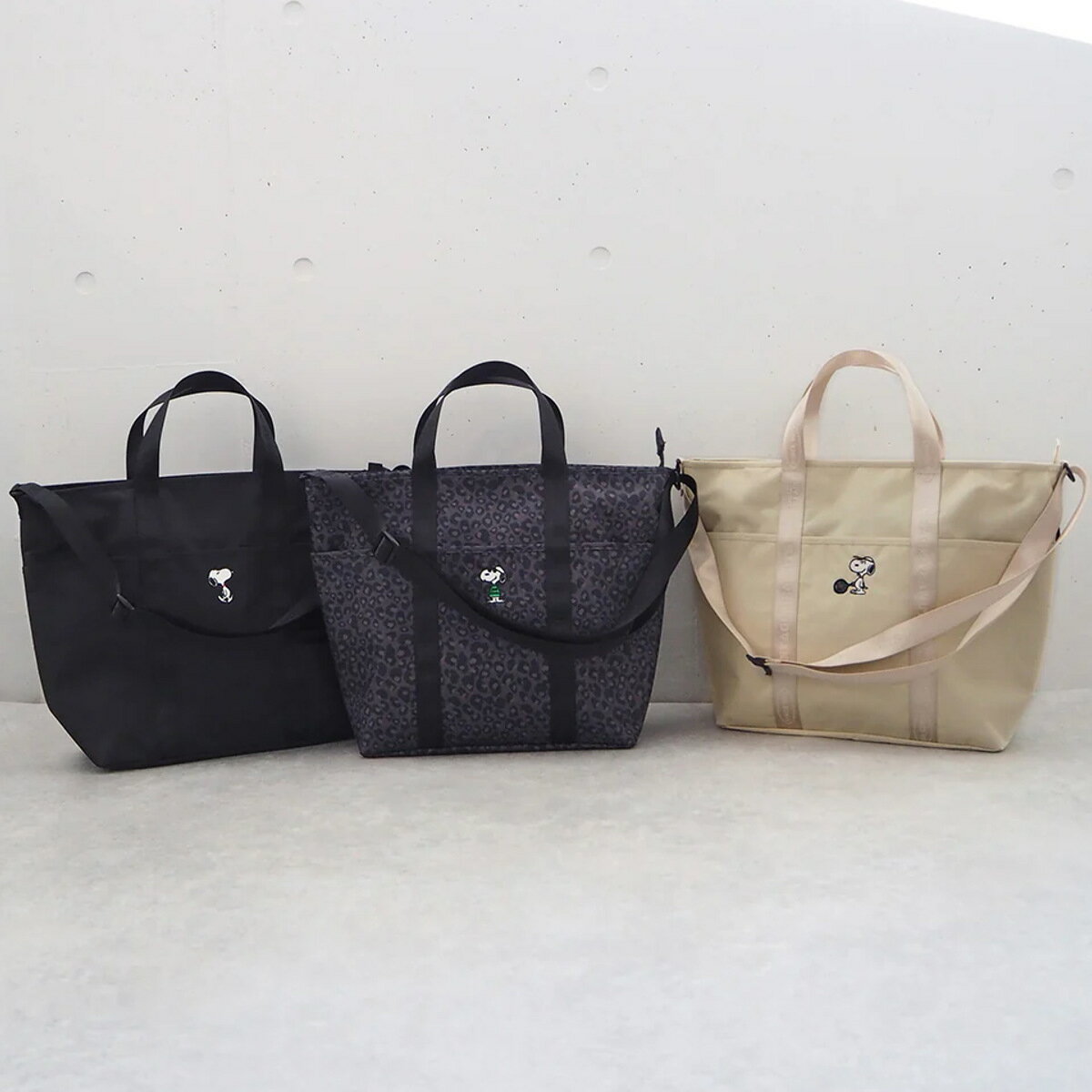 トートバック L スヌーピー ポケット付き （ SNOOPY トート ショルダーバッグ 斜めがけ 手提げバッグ かばん 鞄 手提げ サブバッグ エコバッグ レディース 大人 かわいい おしゃれ プレゼント 雑貨 通勤 通学 買い物 旅行 ）【39ショップ】