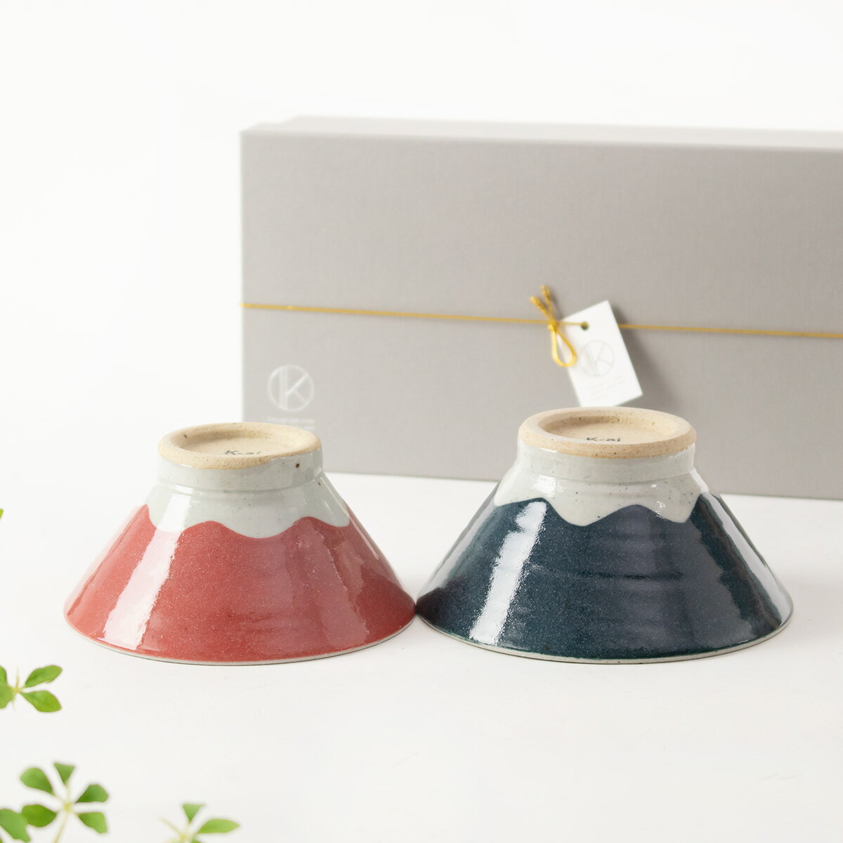 茶碗 夫婦茶碗 富士山 結婚祝い 茶碗 ペア 陶器 （ 飯碗 日本製 ペアセット 食器セット お茶碗 セット 夫婦 ライスボウル 富士山型 ご飯茶碗 富士 おしゃれ かわいい プレゼント ギフト ） 【39ショップ】