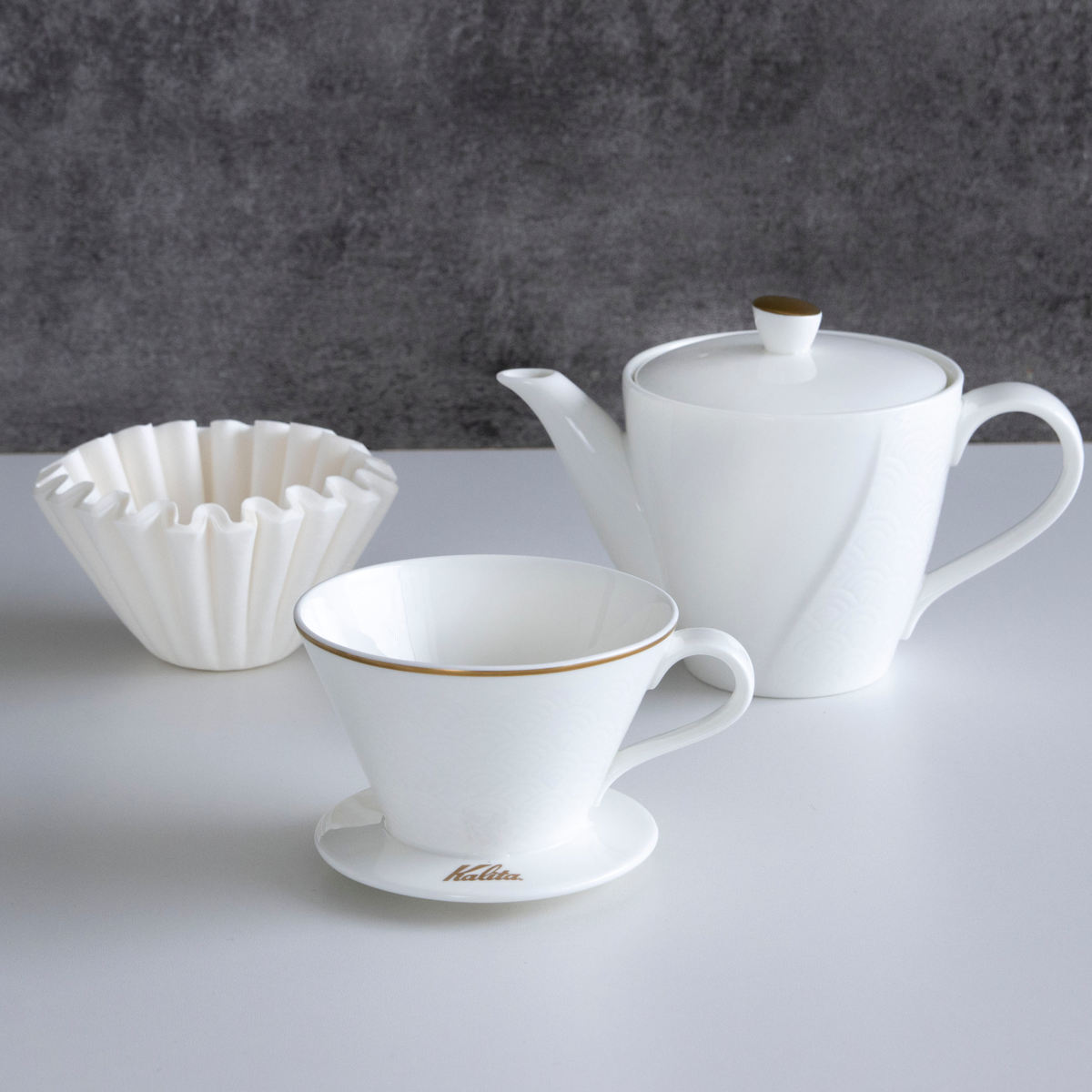 Kalita カリタ ドリッパーギフトセット BC-185 ギフト （ 1～2人用 日本製 磁器 コーヒー 珈琲 コーヒーセット コーヒーサーバー コーヒーフィルター コーヒードリッパー セット コーヒーギフト おしゃれ ）【39ショップ】