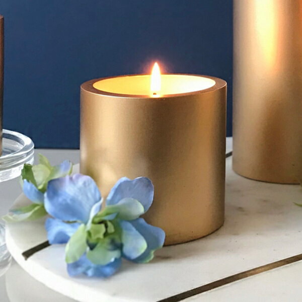 キャンドル 直径7.5×高さ7.5cm ロイヤルラウンド ろうそく ( ロウソク ローソク インテリア 雑貨 無香 垂れない 2層 おしゃれ ウェディング イベント 結婚式 置物 オーナメント ろーそく ) 【39ショップ】 キャンドル 直径7.5×高さ7.5cm ロイヤルラウンド ろうそく ( ロウソク ローソク インテリア 雑貨 無香 垂れない 2層 おしゃれ ウェディング イベント 結婚式 置物 オーナメント ろーそく ) 【39ショップ】