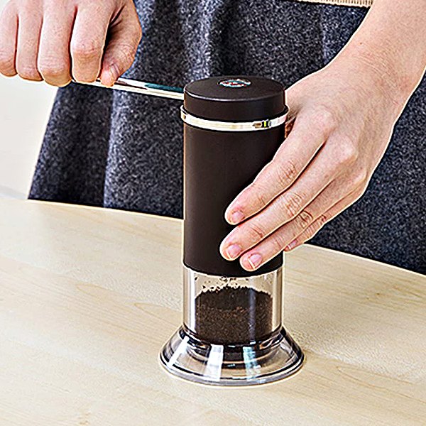 コーヒーミル 手動 セラミック ステンレス 日本製 （ 送料無料 ミル コーヒー豆 手挽き 粉末 コーヒー挽き機 豆 セラミック刃 コーヒー粉 挽く 粉末にする 手回し 粗挽き 細挽き コーヒー用品 おしゃれ ）【39ショップ】