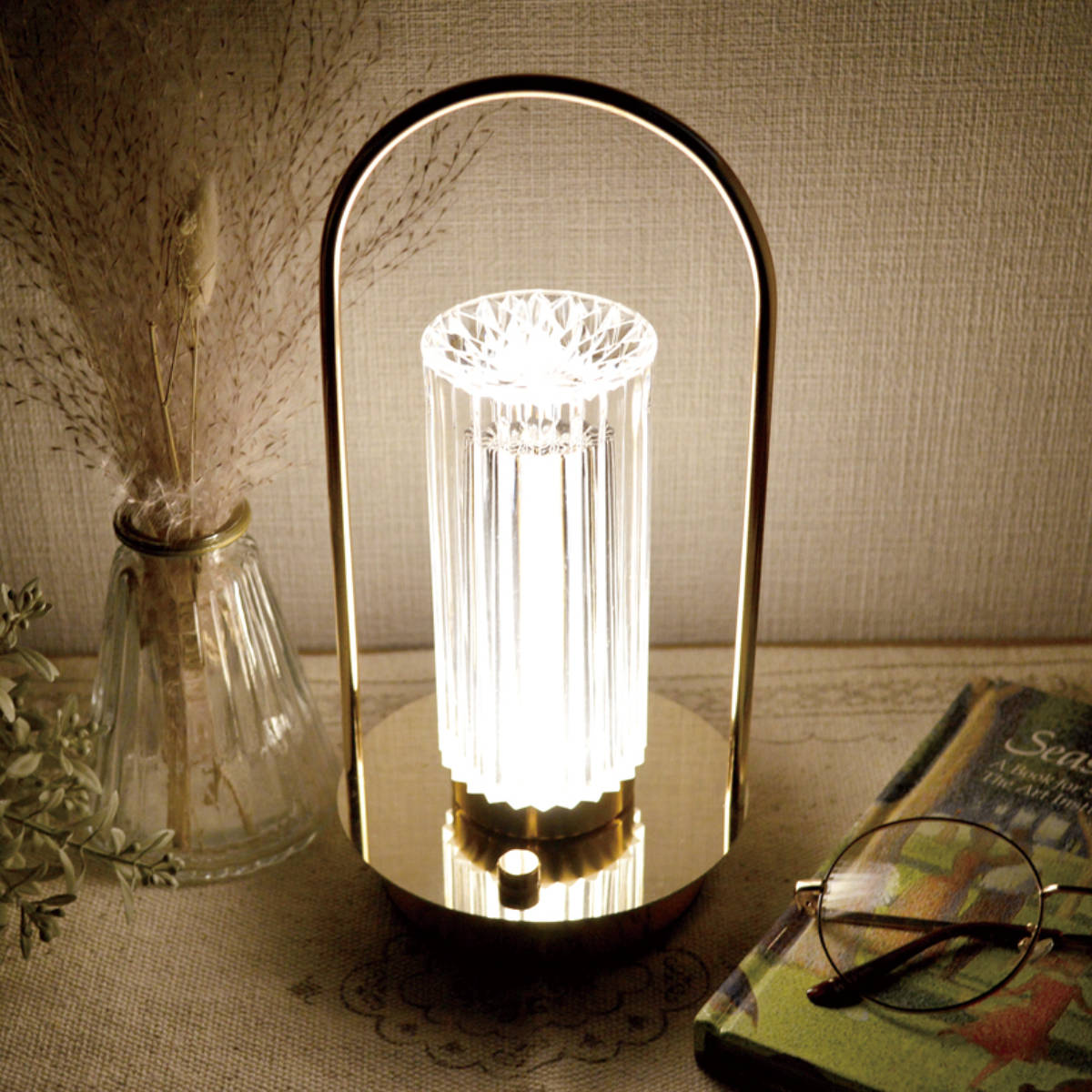 テーブルライト ガラス製 無段階調光 充電式 クラルテ ライン LEDランタン （ 間接照明 卓上 テーブルランプ 卓上ライト タッチセンサー LED インテリア 高級感 寝室 リビング 読書灯 授乳灯 常夜灯 おしゃれ ）【39ショップ】