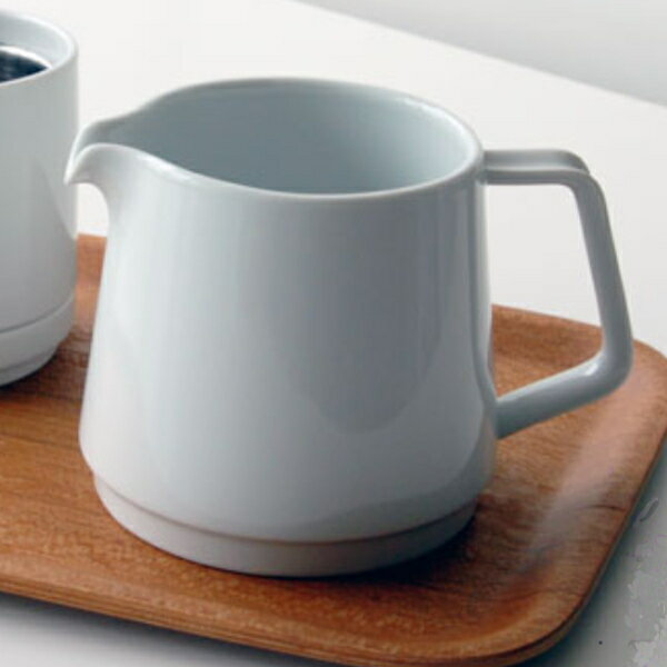 キントー KINTO コーヒーポット FARO 430ml 磁器製 （ コーヒーサーバー 食洗機対応 コーヒーウェア 2カップ用 キッチン用品 キッチンウェア コーヒージャグ ） 【39ショップ】