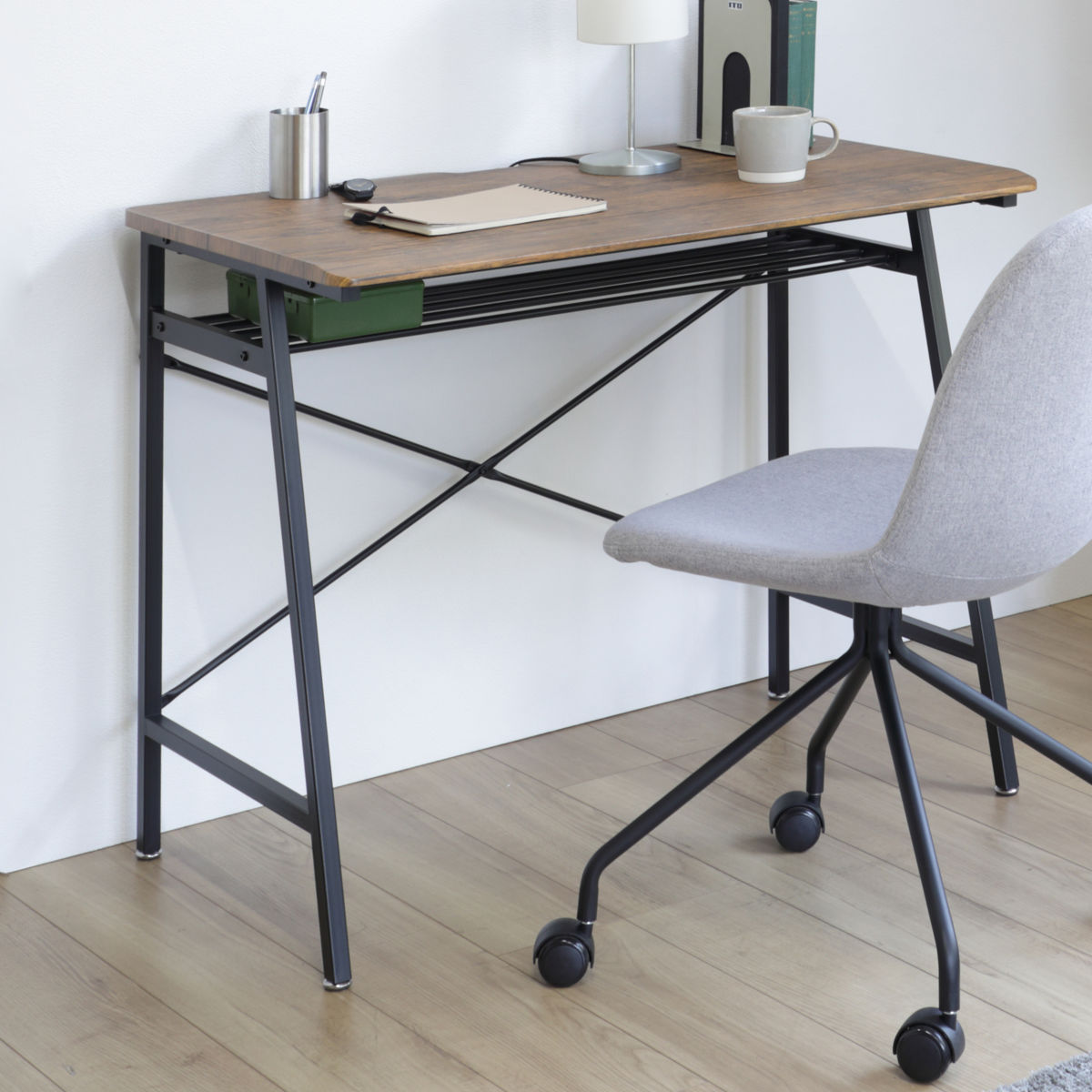ワークデスク ヴィンテージ調 スチールフレーム 幅90cm （ デスク パソコンデスク PCデスク 机 つくえ 学習机 幅 90 作業台 木目調 天板下 収納 配線穴付き アジャスター付き 勉強机 リビングデスク 作業机 在宅 ）【39ショップ】(3)