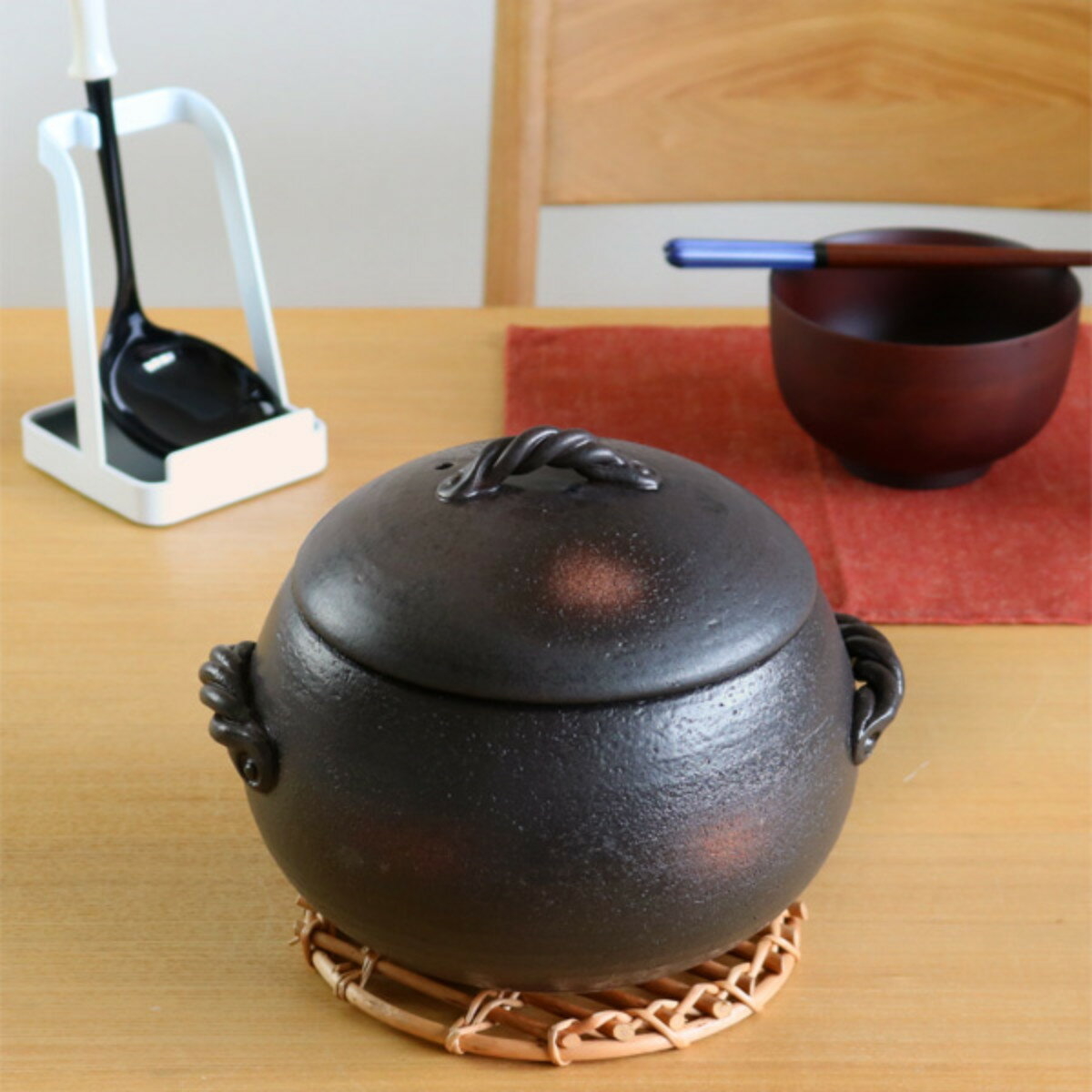 炊飯土鍋 7合 ガス火対応 伊賀ごはん鍋 日本製 （ 直火専用 炊飯 両手鍋 7合炊き 五合 ご飯土鍋 陶器製 萬古焼 電子レンジ対応 オーブン対応 ご飯鍋 炊飯用土鍋 炊飯鍋 七合炊き お釜 どなべ おすすめ ） 【39ショップ】のサムネイル