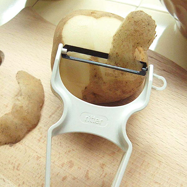 皮むき器 ステンレス リッター ピーラー （ 皮剥き器 ステンレスピーラー ピューラー ステンレス皮むき器 ステンレス製ピーラー 野菜スライサー キッチンツール 下ごしらえ用品 調理器具 調理小道具 芽取り 万能調理器 ） 【39ショップ】 interior-palette-10071656 インテリアパレット サンプル画像2
