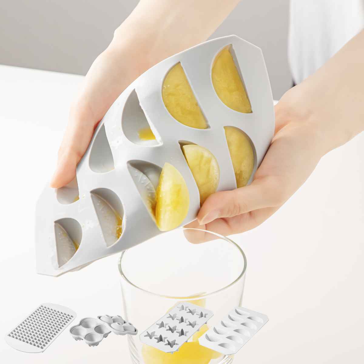 製氷皿 &NE nikii シリコーン アイストレー （ 製氷器 製氷型 製氷トレイ 製氷トレー シリコン 氷 こおり トレイ トレー つぶ氷 丸氷 星型 スマイルカット型 シャーベット フルーツ ジュース 凍らす ）【39ショップ】