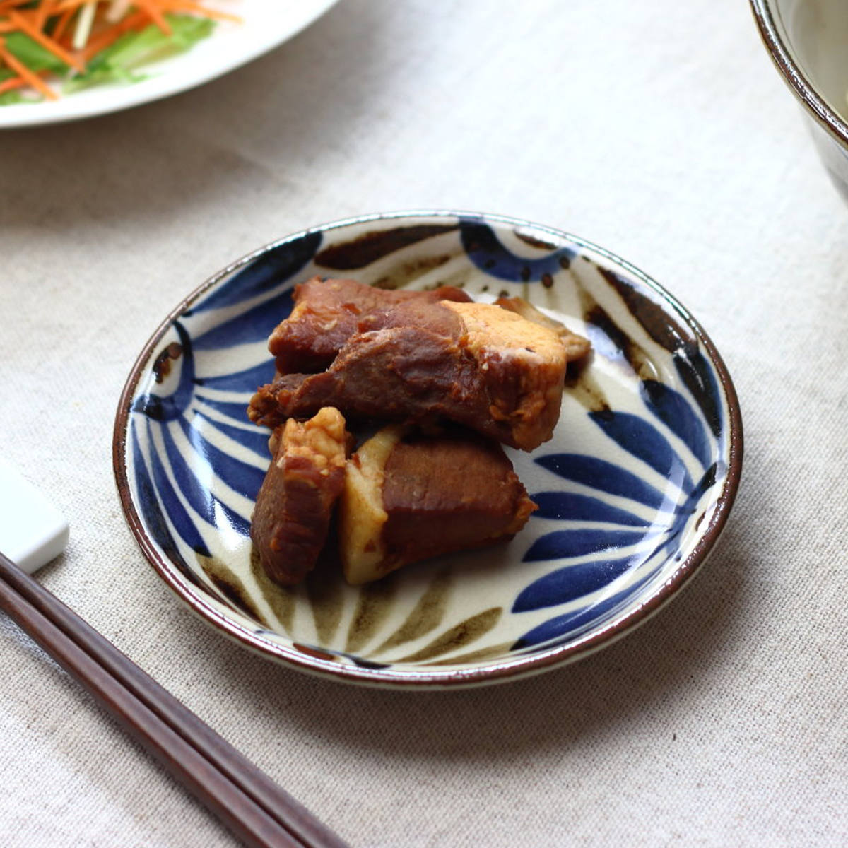 皿 民彩はな絵 小皿 14cm 日本製 （ 磁器 美濃焼 プレート お皿 電子レンジ対応 食洗機対応 食器 おしゃれ かわいい 取り皿 菓子皿 ）【39ショップ】