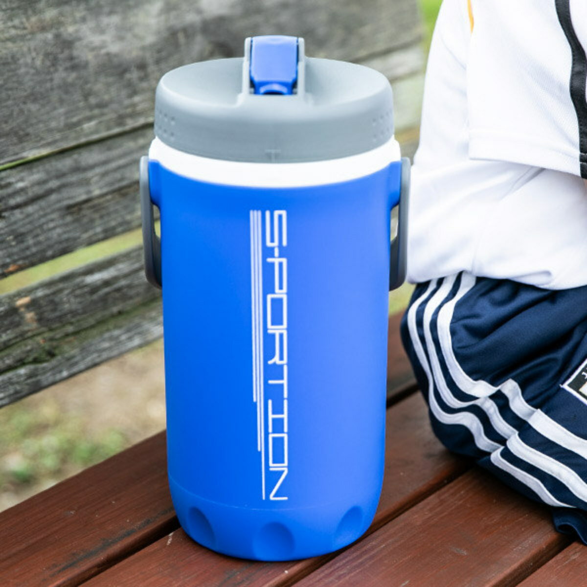 水筒 ジャグ 2L 保冷 直飲み パーソナルジャグ スポーション ( 大容量 直のみ 2リットル スポーツ 保冷専用 ワンタッチ スポーツジャグ スポーツボトル...