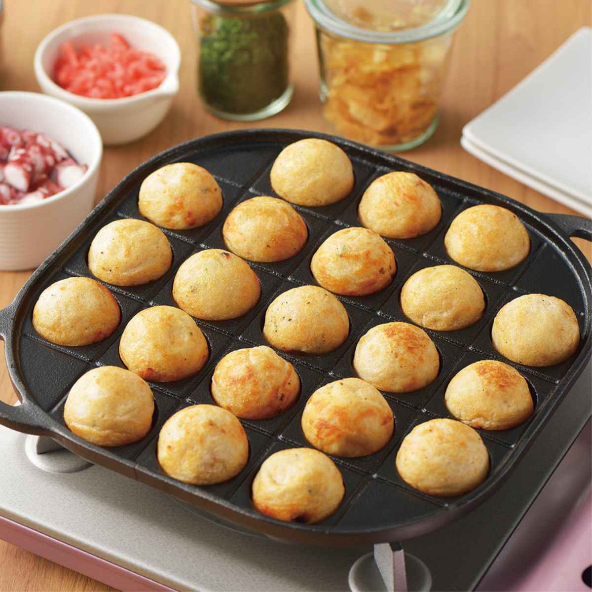 たこ焼きプレート 21穴 スプラウト 鉄鋳物製 （ 直火 ガス火専用 鉄板 鋳物 たこ焼き器 タコ焼き フライパン 取っ手付き 鉄製 キャンプ BBQ アウトドア 調理用品 キッチン用品 台所用品 ）【39ショップ】 interior-palette-10137946 インテリアパレット サンプル画像2