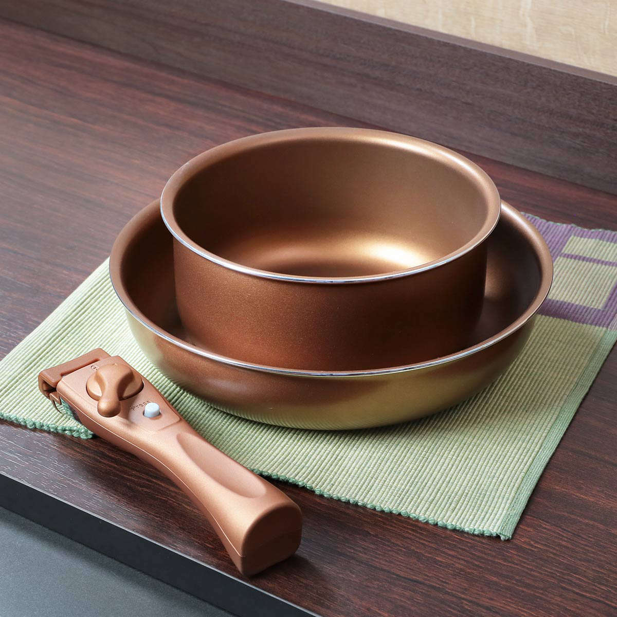 �ե饤�ѥ� �� 3�����å� IH�б� VISIONS GOLD Coating ���å������� ��æ�ϥ�ɥ� �� �������б� ���å� �֤��� �Ҽ��� ��°�إ�OK...