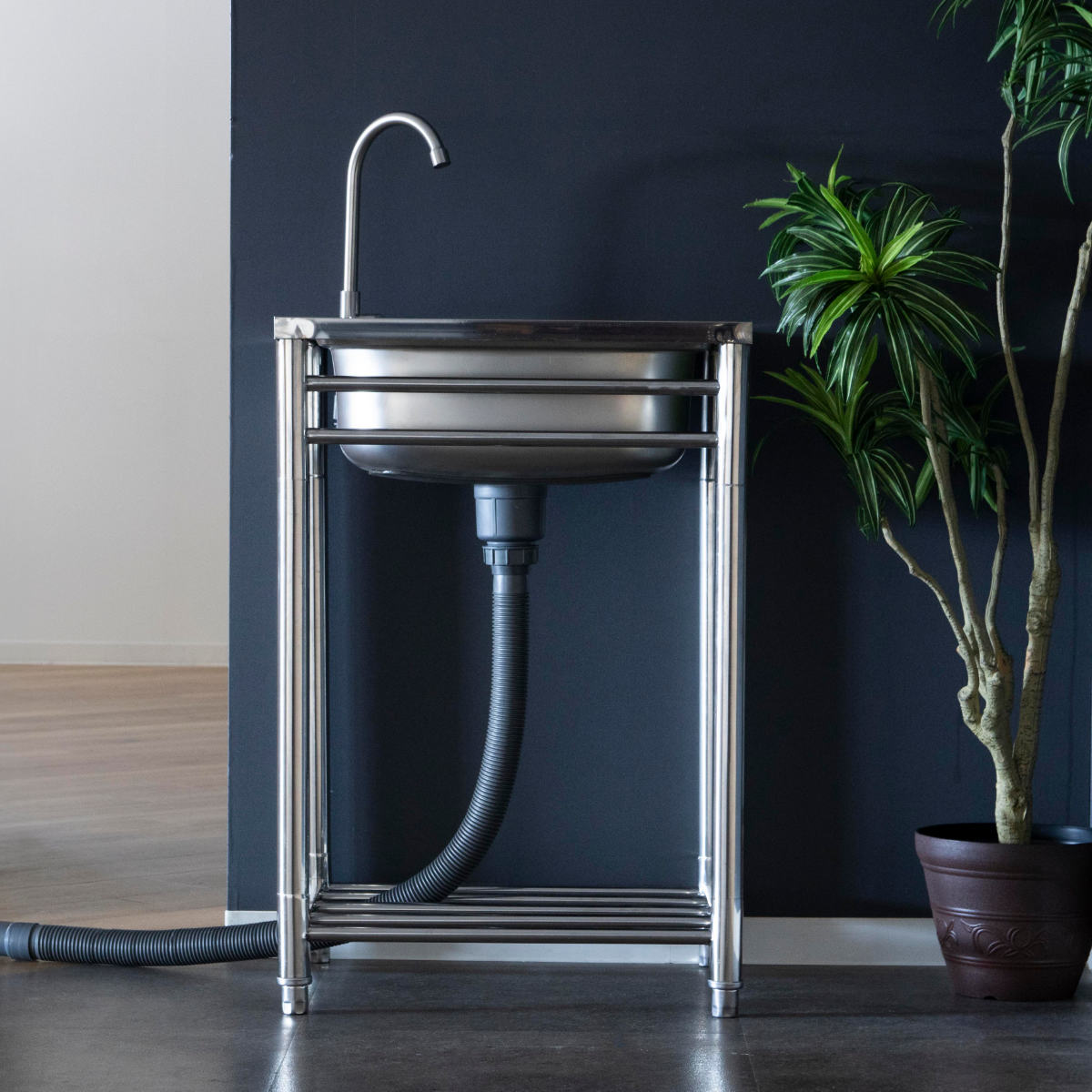 流し台 幅64.5×奥行50×高さ80cm 蛇口付き ステンレス おそとキッチン （ ガーデンシンク ...