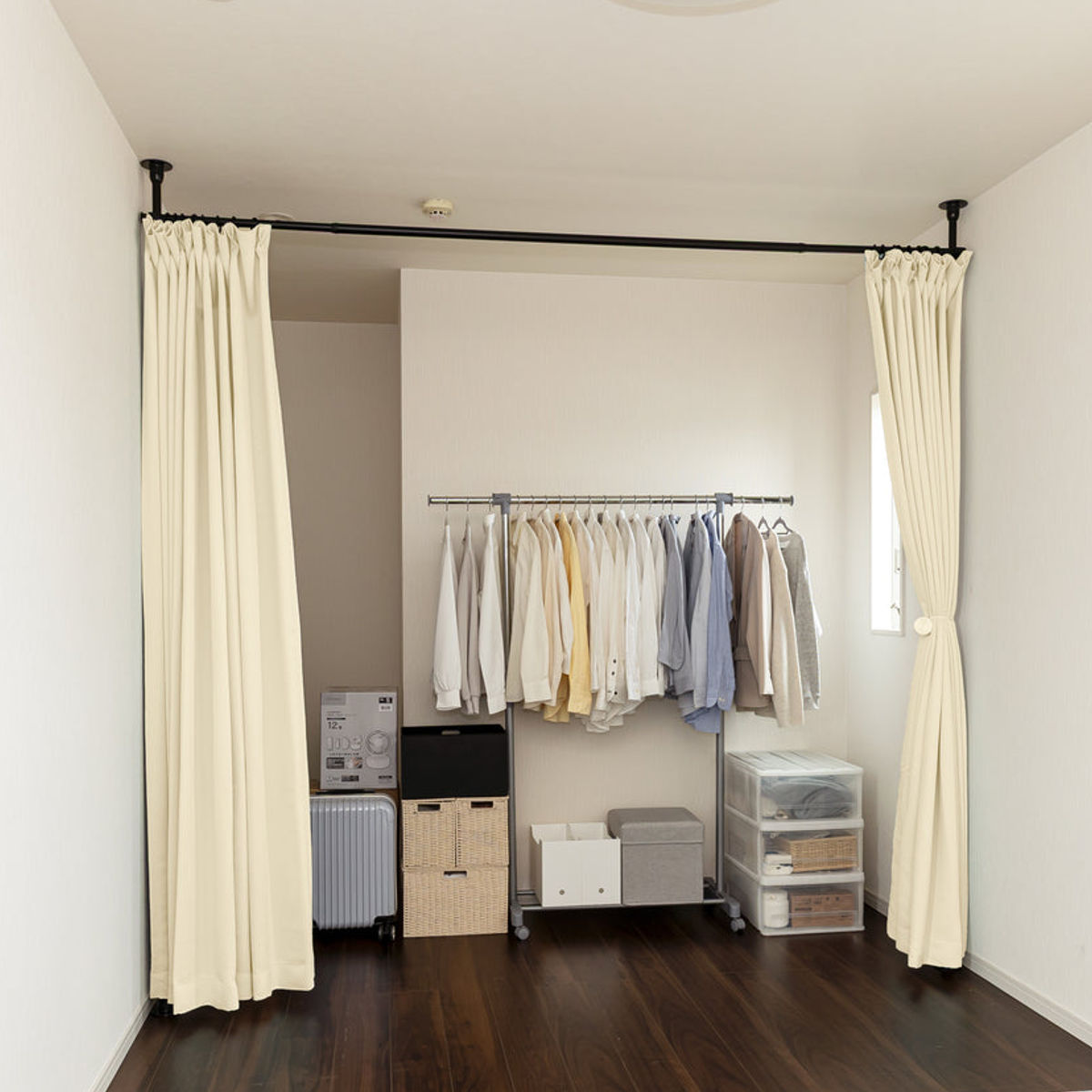 突っ張り カーテンポール 幅164～290cm 支柱2本 伸縮 間仕切り 高さ調整 （ つっぱり カーテン ポール ..