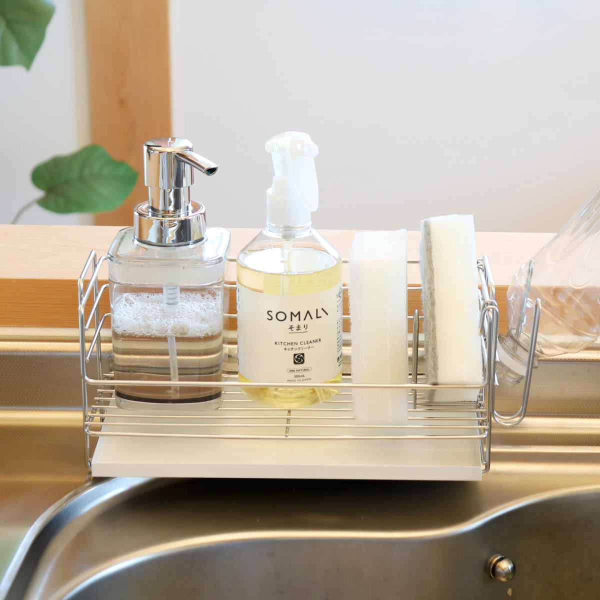 スポンジラック フッ素トレーのスポンジラック ワイド ( ステンレス シンク上 日本製 コンパクト グラスホルダー付き 水受けトレー おしゃれ 水切りラック ス...