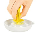 薬味ホルダー かるラク おろし器 補助グッズ 日本製 ( おろし おろす サポート 補助 お助け 安全 安心 食洗機対応 にんにく しょうが 生姜 時短 下ごし...
