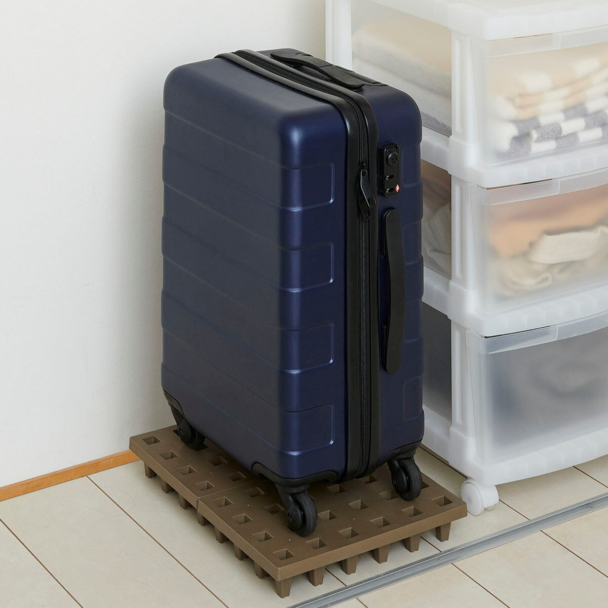 すのこ ジョイントパレット 20×30cm 6枚入り ( スノコ プラスチック 連結 押し入れ クローゼット 日本製 耐荷重300kg パレット 湿気 カビ 対...