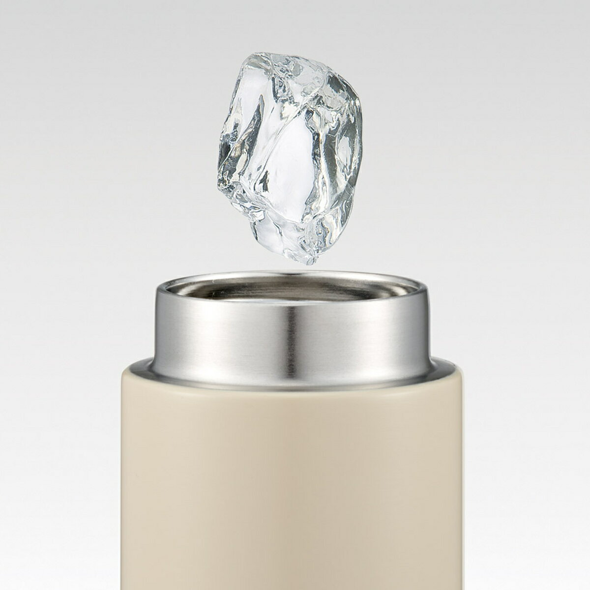 水筒 280ml ステンレスマグボトル ミッキーマウス （ ディズニー 直飲み 保温 保冷 マグボトル ステンレスボトル コンパクト 真空二重構造 マグ ボトル ダイレクトボトル ステンレス マイボトル アウトドア ）【39ショップ】