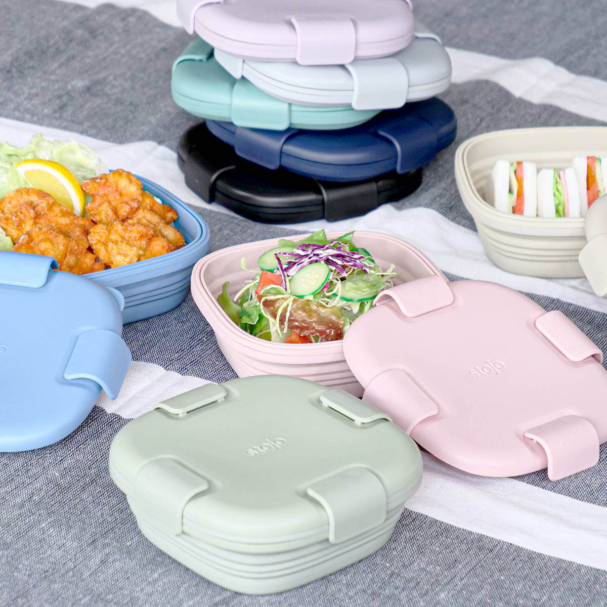 弁当箱 stojo BOX 700ml 1段 大人 食洗機 電子レンジ 折りたためる （ ストージョ 弁当 お弁当箱 シリコン 保存容器 折りたたみ ランチボックス 持ち運び レンジ対応 食洗機対応 一段 おしゃれ 4点ロック ）【39ショップ】