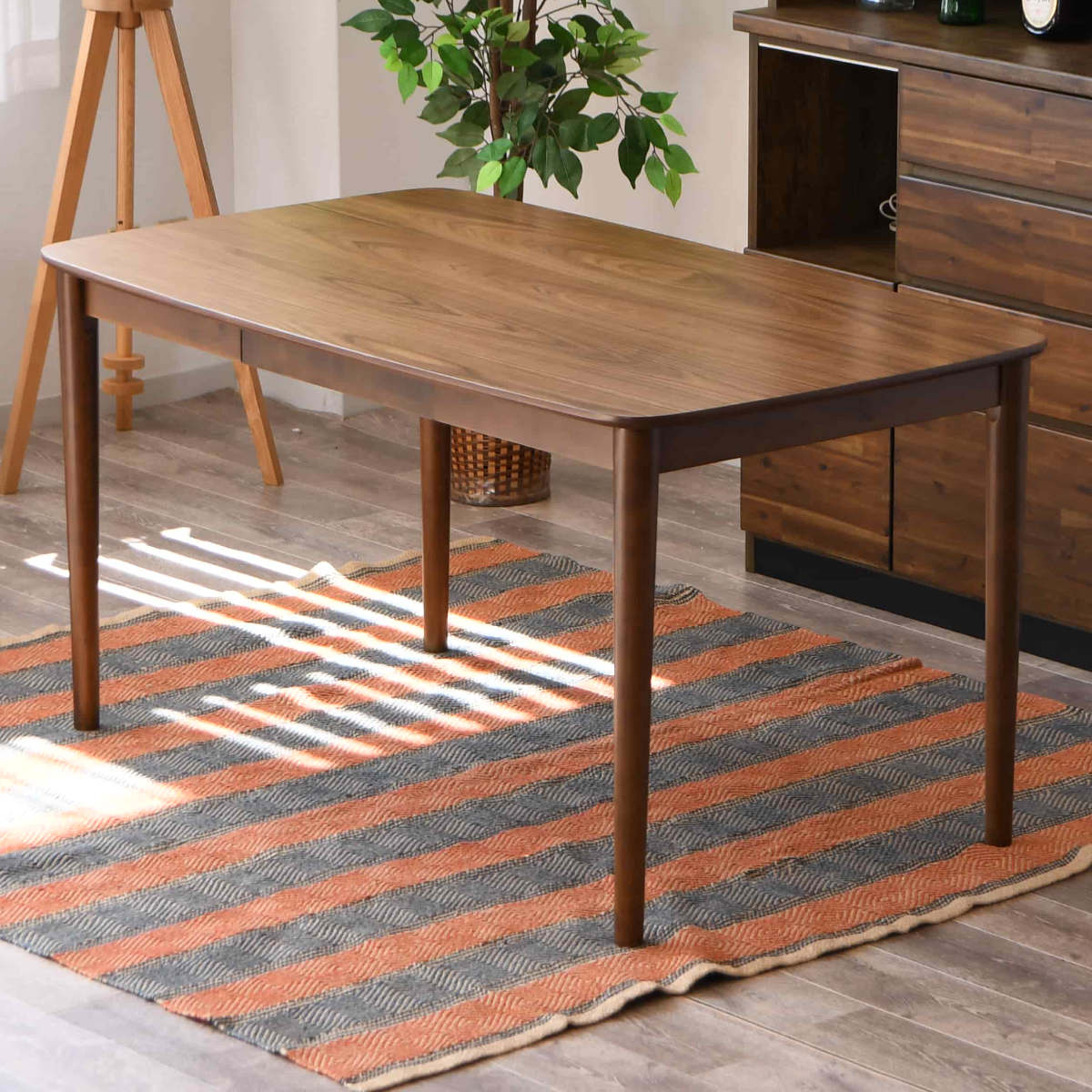 ダイニングテーブル 幅135cm ゴルド （ 4人掛け 引き出し 収納付き 食卓 テーブル 長方形 ウォールナット突板 木目 天然木 木製 ）【39ショップ】