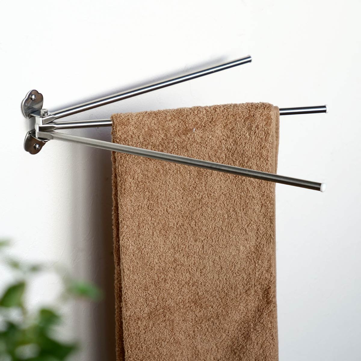 タオルハンガー ステンレス 3本掛け （ 壁付け タオル掛け 3枚 回転 簡単 DIY リフォーム 洗面所 タオルホルダー 壁 ） 【39ショップ】