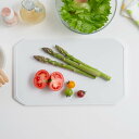 まな板 LL すべりにくい超軽量まな板 食洗機対応 抗菌 ( カッティングボード まないた 俎板 抗菌加工 衛生的 軽量 まな板シート 便利 両面使い 抗菌仕様 清潔 すべり止め付き 下ごしらえ キッチンツール ) 【39ショップ】