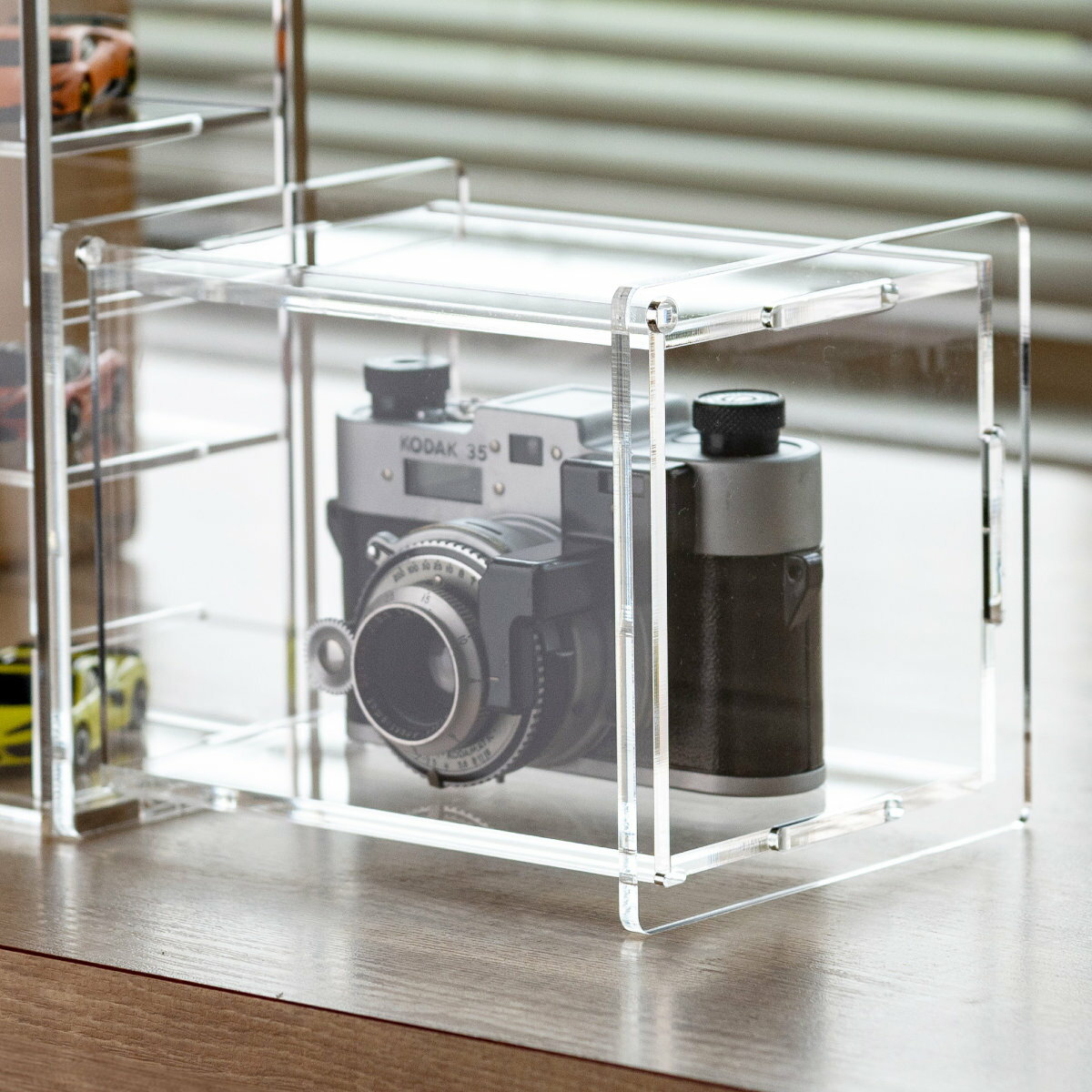 【レビュー特典付き】 ディスプレイケース Aタイプ amenist （ 透明 クリア アクリル アメニスト 日本製 コレクションケース おしゃれ 紫外線カット 前面扉 積み重ね 組立品 ディスプレイ ケース ボックス フィギュア 飾る ）【39ショップ】