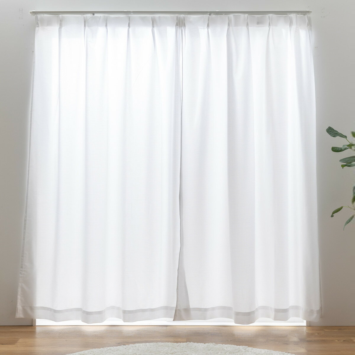 Rakuten - レースカーテン UVカット ウォッシャブル プライバシーレース 200cm×丈133〜238cm 1枚入り 遮熱・断熱 （ カーテン レース ミラーカーテン 既製品 片開き 遮熱 遮像 省エネ 紫外線カット 洗える 透けにくい 白 1枚 ） 【39ショップ】
