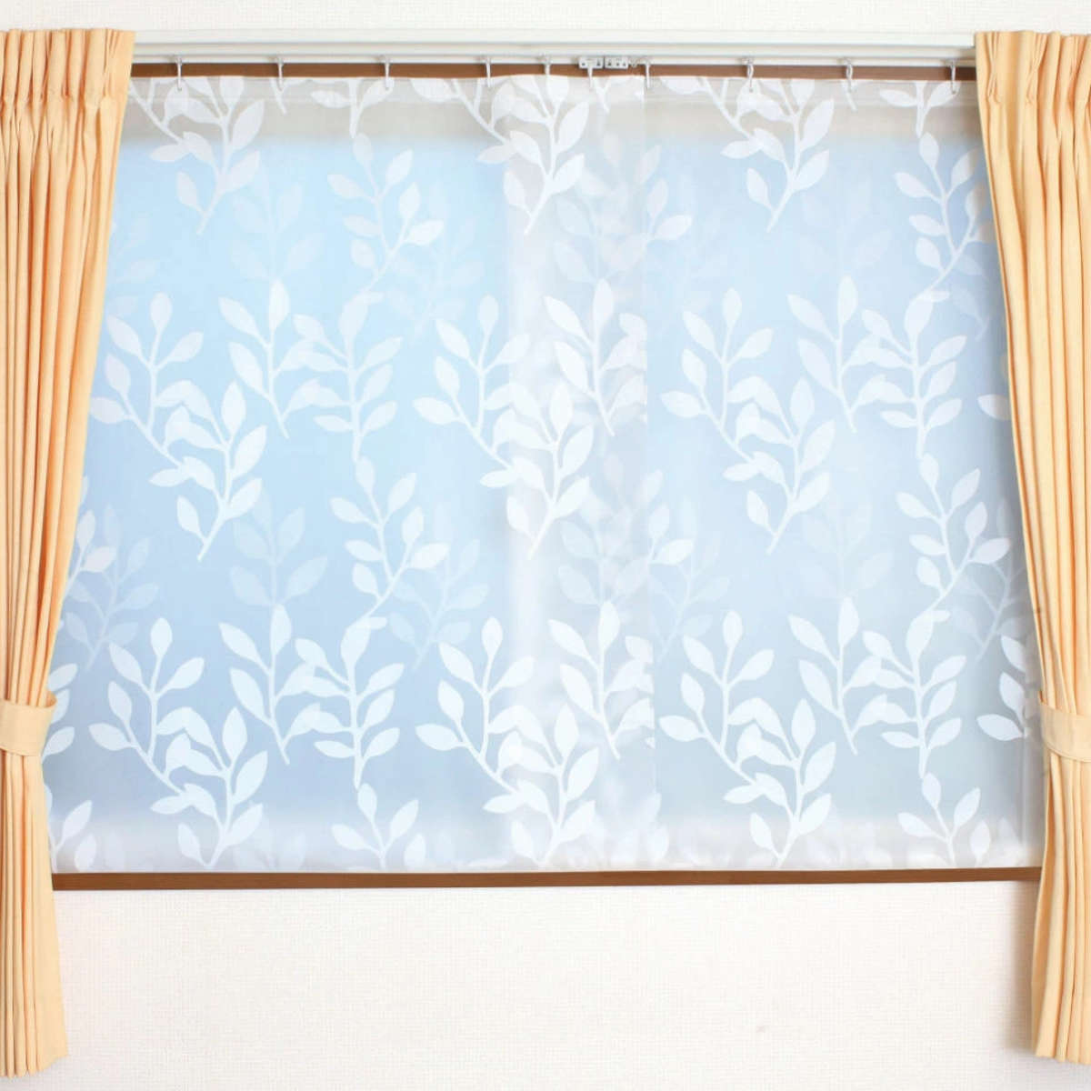 断熱カーテン あったかカーテン 腰高窓用 幅110×丈145cm 2枚入り×4セット （ 断熱 ビニール 冷気ストップ エコ 節電 省エネ カーテンライナー 110 145 断熱シート 断熱カーテンライナー 節電グッズ 寒さ対策 目隠し 冷気 ）【39ショップ】