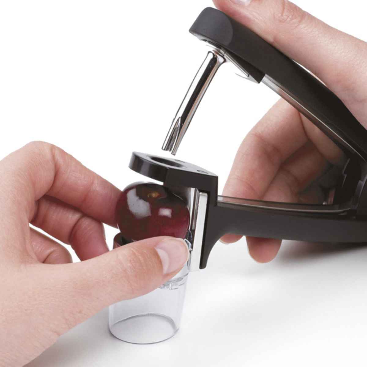 OXO オクソー チェリーピッター （ 種取り さくらんぼ チェリー ピッター 種取り器 芯取り オリーブ 安全 簡単 ワンプッシュ 時短 便利グッズ キッチンツール ） 【39ショップ】のサムネイル