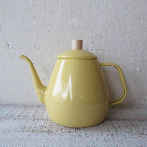 HEARTH DESIGN / HORO DRIP KETTLE 1.8L / YELLOWハース　デザイン / ホーロー　ドリップ　ケトル　1．8L / イエロー　つやあり　DK-03やかん/ポット/ホーローケトル/ほうろう/琺瑯/国産/日本製