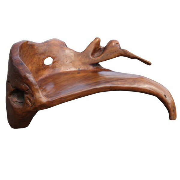 チーク材の根をそのまま活かしました。 自然の生命力と力強さを感じられるアート作品。 サイズ：約L800〜1200×D600〜1000×SH350〜430×H600〜1000mm 重量：40.0kg以下 材質：チーク 色：5ブラウン 生産国：インドネシア 自然のものにより個々でデザイン、サイズが異なります。 希少品のため入荷にお時間を要する場合があります。●こちらの商品はお支払方法が代引きでの発送ができません。細かい日時指定、夜間配送、休日祝日配送もできないです。 ●北海道、沖縄県、離島への発送はあらかじめ送料をお問い合わせください。 ●基本的に直送となります。「運送会社」や「細かい配送時間の指定」はできません。大型の物や重量物は無償での再配送もできないことがありますので、あらかじめお受け取りいただける日を備考欄にお願いいたします。 ●受注生産と記載のものやメーカー欠品時は納期がかかります。あらかじめご確認いただければ確認させていただきます。 ●写真はイメージです。ご返品やキャンセルはできませんのであらかじめご了承ください。 関連商品 ●ジャービス商事 ルートベンチS 19601 ●ジャービス商事 ルートベンチM 19602 ●ジャービス商事 ルートベンチL 19603 ●ジャービス商事 ルートベンチ2L 19604