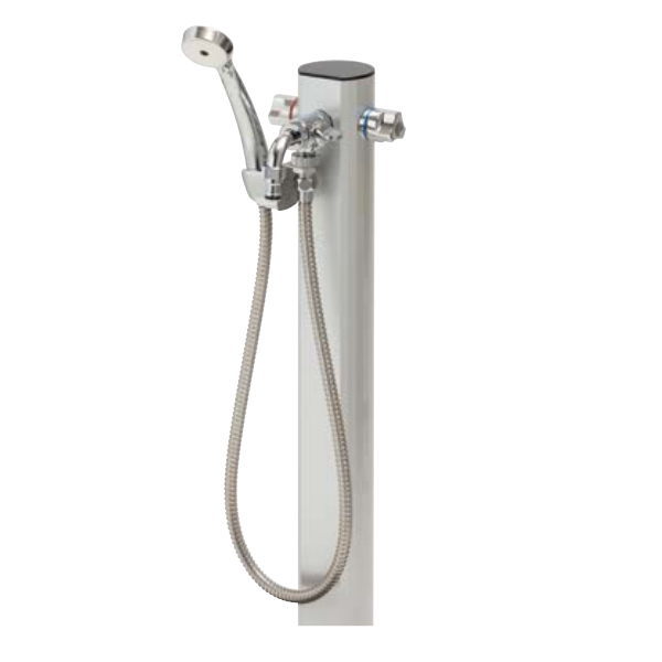 ペットの散歩帰りや、アウトドア・庭仕事にお湯が使えるシャワー付きの混合水栓。 吐水口部分が360度回転し、散水にも適しています。 サイズ(mm)： 　本体　W150×D178×H900 　ホース　L1,000 　吐水位置　100 重量(kg)：4.5 材質： ［混合栓本体］アルミニウム・PVC・PS　仕上げ：アルマイト処理　 ［蛇口］青銅、黄銅 ［シャワーヘッド］ABS樹脂 ［シャワーホース］SUS、ABS樹脂、TPE ［ホースアダプター］青銅　仕上げ：メッキ 付属品　シャワーヘッド・ホース・シャワーフック・ホースアダプター（手前吐水口用） ・やけど防止のため、42〜60℃までの給湯をおすすめします。（使用最高温度：85℃まで） ・蛇口手前の吐水口部分は360度回転します。 ・ホースリール（市販品）は、手前側の吐水口に接続してください。 　（ホースアダプター付属/P.129のホースカプラー使用でワンタッチ接続可） 　適応品以外を取り付けた場合、水漏れなどが発生するおそれがあります。 ・シャワーホース（奥側）は、社外品への交換はできません 注意 凍結のおそれがある地域ではご使用いただけません。 冬季は凍結のおそれがありますので、シャワーホース（ヘッド含む）・アダプターは取り外して保管ください。●沖縄県、離島への配送の場合は送料都度別途お見積りです。 ●リードタイム（平日のみカウントの目安）：2〜3日（平日のみカウント） ●生産国：日本 ●お時間指定はできません。 関連商品 ●オンリーワンクラブ 混合栓 アクアファント シルバー GM3-KGA-SV ●オンリーワンクラブ 混合栓 アクアファント ブラック GM3-KGA-BK ●オンリーワンクラブ 混合栓 アクアファント ホワイト GM3-KGA-WH