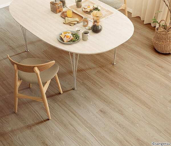 イーヅカのサンゲツ フロアタイル ウッド フローオーク WD-2052 152.4mm×914.4mm 全厚2.5mm 1ケース（24枚入）｜アングル2