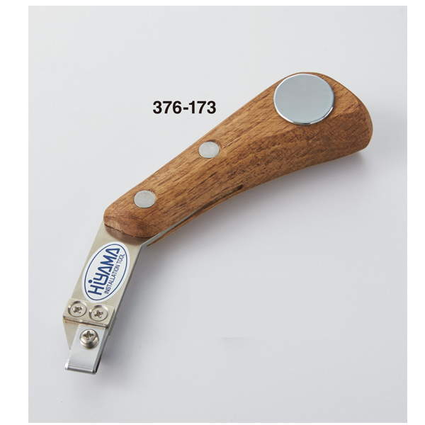 手によくなじむ木製グリップで、小型なため、細かい作業に適しています。 グリップ部に替刃を収納できます。 付属品：ステン替刃1枚(本体に取付済)＋1枚(収納部)