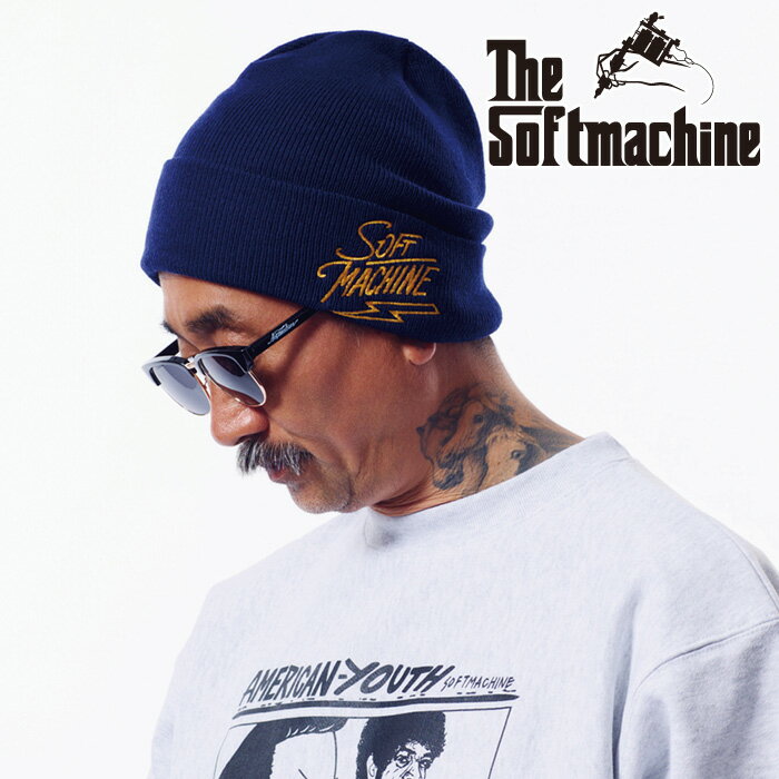 メーカー希望小売価格はメーカーカタログに基づいて掲載しています。カタログはこちら ＞ 【SOFTMACHINE(ソフトマシーン) 2026 AUTUMN&WINTER 先行予約】 【9月下旬入荷予定】 SOFTMACHINE(ソフトマシーン)より2026秋冬新作のニットキャップです。 ■MATERIAL - ■SIZE FREE ※サイズは商品によって若干の誤差が出る場合があります 【SOFTMACHINE】 ★SOFTMACHINEは2002年にディレクターの山岸航介が立ち上げた、TATTOO(タトゥー) カルチャーをバックボーンとした日本のストリート、アパレルブランドです。 ★「FOR SERIOUS INK MANIA」をテーマに TATTO0 カルチャーを様々な角度からとらえSOFTMACHINE の独自の解釈から洋服として再構築している。 ★TATOO(タトゥー)カルチャーをリアルにアパレルへ投影した国内の先駆者的存在。海外の著名なTATOOアーティストとも親交が深く、コラボレーションアイテムも多数展開。 ★ブランド開始以来、そのぶれないスタンスから現在も国内外問わずTATOOアーティストを始め、各ジャンルのコアな著名人から絶大な支持を得ている。 ★格闘技への情熱や造詣も深いブランドであり、プロ格闘家へのスポンサードも積極的に務める。 プロ格闘家であり地球上で最も過激な格闘技と言われるミャンマーの国技、ラウェイ世界王者の渡慶次幸平選手や、 レスリング、修斗、近年ではRIZIN(ライジン)などでも活躍中の倉本一真選手などとも親交が厚く、パンツスポンサーも行っている。 ★TATTOO(タトゥー)や刺青をモチーフにしたグラフィックをTシャツ、ロンTEE、パーカー、スウェット、デニム、シャツ、ジャケット、アウター、パンツ、ショーツ(短パン)、キャップ(帽子)、バッグ、エプロン、サンダル、ステッカーなど幅広いアイテムに落とし込んでいる。 ★メンズブランドでありながら、その個性的なアイテムは男性(メンズ)だけでなく、女性(レディース)、にも人気を集めており、不定期でキッズ(子供用)サイズもリリースする。また対象年齢も(10代、20代、30代、40代、50代)と広い。 ★ワーク、ミリタリー、を基調としたアメカジをベースとしながらディレクターの造詣が深い音楽(ロック、クラブミュージック、パンク)、バンド、バイク、映画、古着、格闘技、などのカルチャーから影響を受けたアイテムを多数展開。 ★ディレクター自身が洋服作りの他、DJとしても高い評価を受け、国内外でのクラブシーン、フェスで活躍する他、著名なアーティストとの共演も多い。 ★山岸氏はソロの際は(Mustache X)名義で、スケボーキングのShigeo氏と元DEXPISTOLSのDJ MAAR氏、3人で活動するFAKE EYES PRODUCTIONでも活躍するなど、ブランド以外の音楽シーンでもその活動範囲は多岐に渡る。 ★カリフォルニア、西海岸 ロングビーチにショップを構えるSYNDICATE BARBER SHOP(LA)や海外のTATTOO(タトゥー) アーティストとも親交が厚く、TATTOO CONVENTIONにもアパレルブランドとして積極的に参加している。 ★定番のアメカジアイテムから幅広いサブカルチャーを網羅する個性的洋服が性別問わず支持され続け、熱狂的なファンも多い。 ★ブランドの真骨頂であるTATTOO(タトゥー)カルチャーにトレンドと独創的なお洒落を楽しむためのオリジナリティーが融合した洋服作りは唯一無二の存在。 ★アパレルに限らず、バッグ(トート)、小物、アクセサリー(リング、ピアス、ネックレス、キーチェーン、)ポスターなど幅広いアイテムをリリースし性別を問わず、誕生日のギフト、誕生日などのプレゼントとしても人気が高い。 ★シャツやスカジャンなどに丁寧に施されるTATTOO(タトゥー)モチーフの刺繍は綺麗で無骨で人気アイテムの一つとなっている。 ■カテゴリー別の人気アイテム(トップス)は シャツ、ワークシャツ、柄シャツ、アロハシャツ、ネルシャツ、チェックシャツ、CPOシャツ、レーヨンシャツ、ボタンダウンシャツ、スウェット、パーカー、ジップパーカー、カーディガン、セーター、Tシャツ、長袖シャツ、半袖Tシャツ、タンクトップ、ロンTEE、長袖Tシャツ、サーマル、プリントTシャツ、無地Tシャツ、7分Tシャツなどです。 -必ずお読みください- ◆◇◆◇◆◇先行予約の注意事項◆◇◆◇◆◇ 先行予約商品につきましては 下記の注意事項を必ずお読み頂き、 "下記事項をご了承いただける方のみ" ご予約くださいますようお願い致します。 ●ご予約注文確定後のキャンセル、変更は一切お受けできません。 ●初期不良以外の返品・交換は一切お受けできません。 ●即納の商品とのご注文、複数個のご注文の場合は1点ずつカートへお入れください。 ●入荷時期が生産上の関係で予定の納期より大幅に遅れる場合がございます。 ●掲載画像はサンプルの為、商品の仕様が若干異なる場合がございます。 ●まれに生産上の関係により減産、生産中止となり商品がご用意できない場合がございます。 ●納期遅れが発生した場合、個別にご連絡を差し上げることが難しいため お問い合わせを頂けましたら早急にメーカーに確認させていただきます。 ●商品入荷後、ご連絡、即発送となります。 ●ご希望のお届け指定(土日希望・毎月25日着希望等)がある場合は、 "ご注文時の備考欄"にご記載ください。 ●クレジット決済をご選択いただいた場合は、商品発送時に売上請求を行います。 ●実店舗店頭でも先行予約を行っているため、在庫更新のタイムラグにより ご予約をお受けできない場合がございますのでご了承ください。 その場合は早急にメール、お電話にてご連絡させていただきます。 ご予約をいただいた時点で上記事項に同意されたものとみなされます。 上記内容につきましてご理解、ご了承いただける方のみ ご予約下さいますようお願い致します。SOFTMACHINE(ソフトマシーン) LIGHTNING LOGO KNIT CAP INFORMATION 商品情報ブランド説明【9月下旬入荷予定】SOFTMACHINE(ソフトマシーン)より2026秋冬新作のニットキャップです。■MATERIAL-【SOFTMACHINE】★SOFTMACHINEは2002年にディレクターの山岸航介が立ち上げた、TATTOO(タトゥー) カルチャーをバックボーンとした日本のストリート、アパレルブランドです。★「FOR SERIOUS INK MANIA」をテーマに TATTO0 カルチャーを様々な角度からとらえSOFTMACHINE の独自の解釈から洋服として再構築している。★TATOO(タトゥー)カルチャーをリアルにアパレルへ投影した国内の先駆者的存在。海外の著名なTATOOアーティストとも親交が深く、コラボレーションアイテムも多数展開。★ブランド開始以来、そのぶれないスタンスから現在も国内外問わずTATOOアーティストを始め、各ジャンルのコアな著名人から絶大な支持を得ている。★格闘技への情熱や造詣も深いブランドであり、プロ格闘家へのスポンサードも積極的に務める。プロ格闘家であり地球上で最も過激な格闘技と言われるミャンマーの国技、ラウェイ世界王者の渡慶次幸平選手や、レスリング、修斗、近年ではRIZIN(ライジン)などでも活躍中の倉本一真選手などとも親交が厚く、パンツスポンサーも行っている。★TATTOO(タトゥー)や刺青をモチーフにしたグラフィックをTシャツ、ロンTEE、パーカー、スウェット、デニム、シャツ、ジャケット、アウター、パンツ、ショーツ(短パン)、キャップ(帽子)、バッグ、エプロン、サンダル、ステッカーなど幅広いアイテムに落とし込んでいる。★メンズブランドでありながら、その個性的なアイテムは男性(メンズ)だけでなく、女性(レディース)、にも人気を集めており、不定期でキッズ(子供用)サイズもリリースする。また対象年齢も(10代、20代、30代、40代、50代)と広い。★ワーク、ミリタリー、を基調としたアメカジをベースとしながらディレクターの造詣が深い音楽(ロック、クラブミュージック、パンク)、バンド、バイク、映画、古着、格闘技、などのカルチャーから影響を受けたアイテムを多数展開。★ディレクター自身が洋服作りの他、DJとしても高い評価を受け、国内外でのクラブシーン、フェスで活躍する他、著名なアーティストとの共演も多い。★山岸氏はソロの際は(Mustache X)名義で、スケボーキングのShigeo氏と元DEXPISTOLSのDJ MAAR氏、3人で活動するFAKE EYES PRODUCTIONでも活躍するなど、ブランド以外の音楽シーンでもその活動範囲は多岐に渡る。★カリフォルニア、西海岸 ロングビーチにショップを構えるSYNDICATE BARBER SHOP(LA)や海外のTATTOO(タトゥー) アーティストとも親交が厚く、TATTOO CONVENTIONにもアパレルブランドとして積極的に参加している。★定番のアメカジアイテムから幅広いサブカルチャーを網羅する個性的洋服が性別問わず支持され続け、熱狂的なファンも多い。★ブランドの真骨頂であるTATTOO(タトゥー)カルチャーにトレンドと独創的なお洒落を楽しむためのオリジナリティーが融合した洋服作りは唯一無二の存在。★アパレルに限らず、バッグ(トート)、小物、アクセサリー(リング、ピアス、ネックレス、キーチェーン、)ポスターなど幅広いアイテムをリリースし性別を問わず、誕生日のギフト、誕生日などのプレゼントとしても人気が高い。★シャツやスカジャンなどに丁寧に施されるTATTOO(タトゥー)モチーフの刺繍は綺麗で無骨で人気アイテムの一つとなっている。サイズFREE